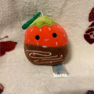 Squishmallow Scarlet Clip